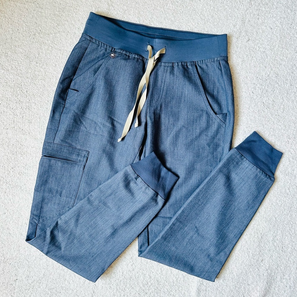 Figs Zamora Jogger Scrubs